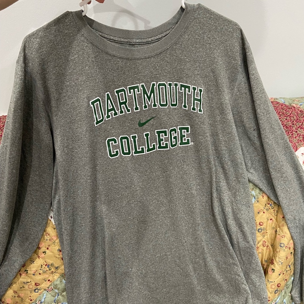 Nike Dartmouth College Dri-Fit shirt